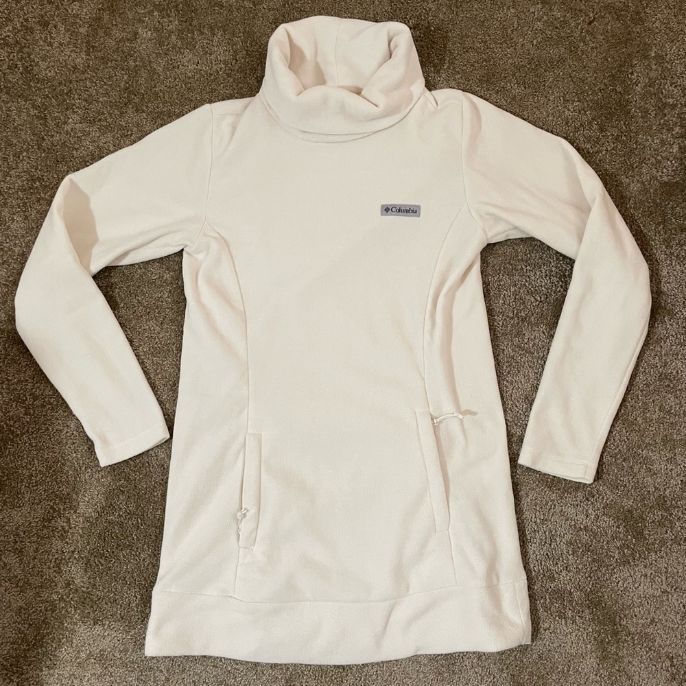 Columbia long sweater with turtle neck women’s Xsmall